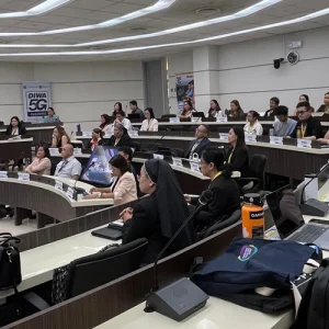 Championing Educational Innovation: Dr. Corpuz at AIM with Diwa IDEAL Scholars